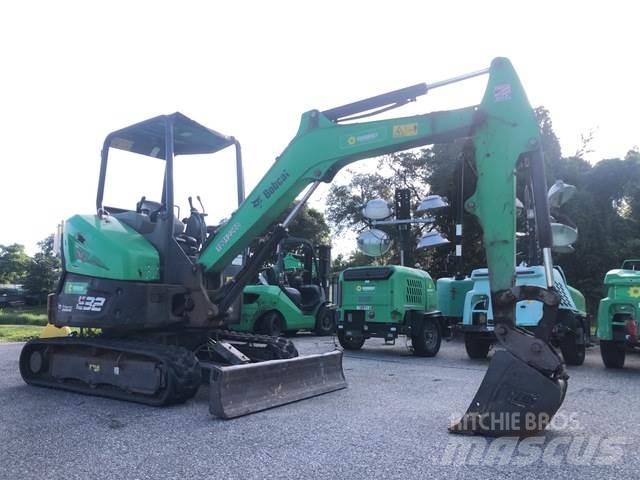 Bobcat E32i Bagri goseničarji