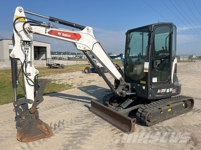 Bobcat E35 Bagri goseničarji