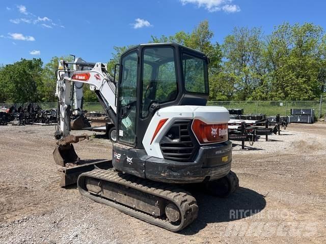 Bobcat E42 Bagri goseničarji
