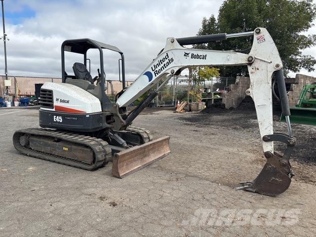 Bobcat E45 Bagri goseničarji