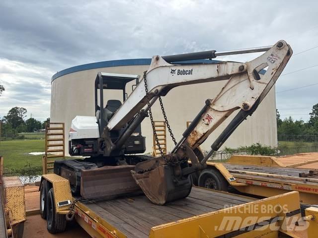 Bobcat E50 Bagri goseničarji