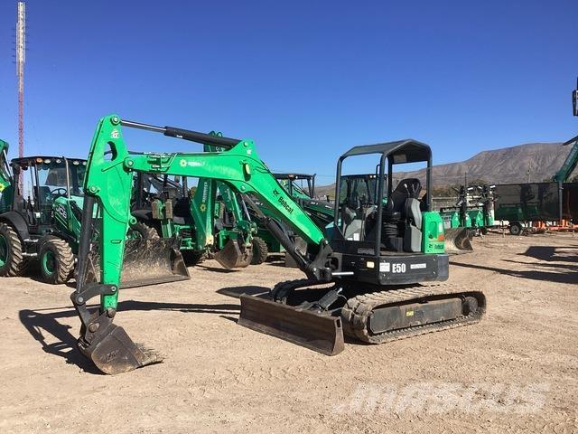 Bobcat E50 Bagri goseničarji