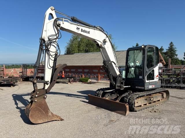 Bobcat E80A Bagri goseničarji