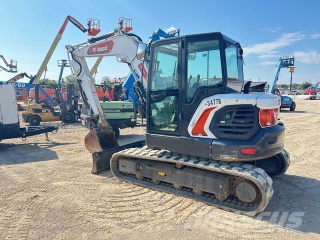Bobcat E88 Bagri goseničarji