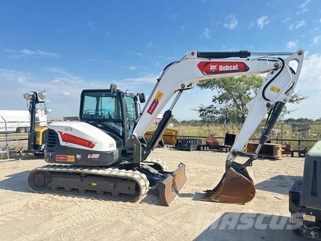 Bobcat E88 Bagri goseničarji
