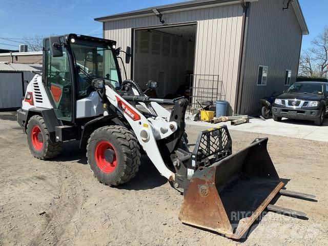 Bobcat L65 Kolesni nakladalci