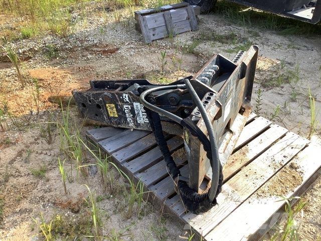 Bobcat NB160 Kladiva