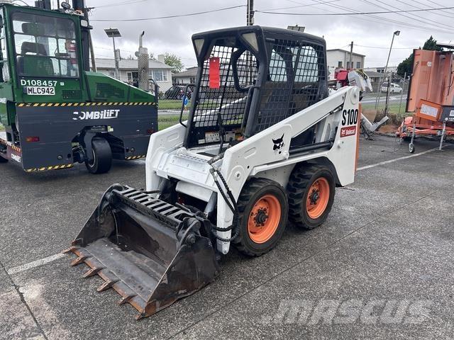 Bobcat S100 Skid steer mini nakladalci