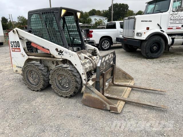 Bobcat S130 Skid steer mini nakladalci