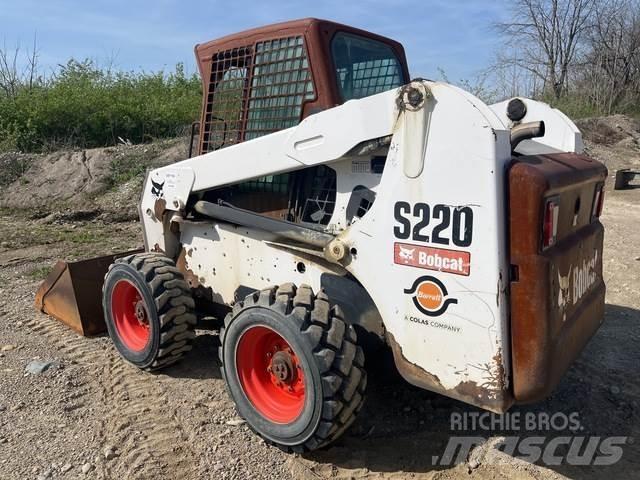 Bobcat S220 Skid steer mini nakladalci