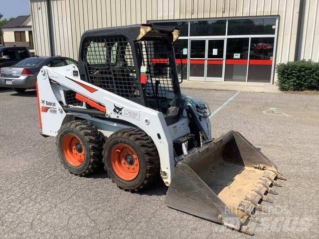 Bobcat S450 Skid steer mini nakladalci
