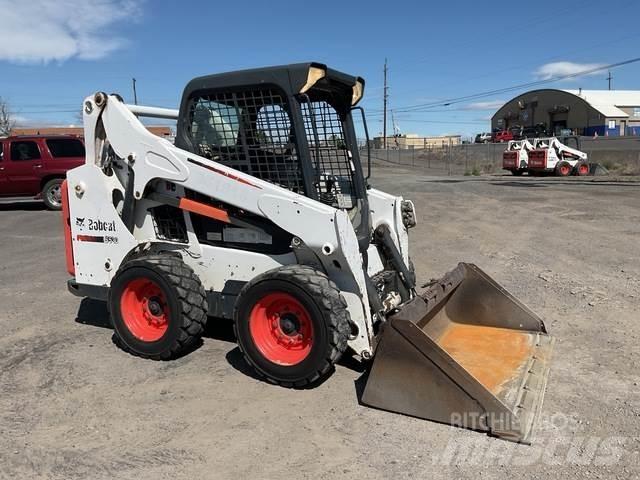 Bobcat S530 Skid steer mini nakladalci
