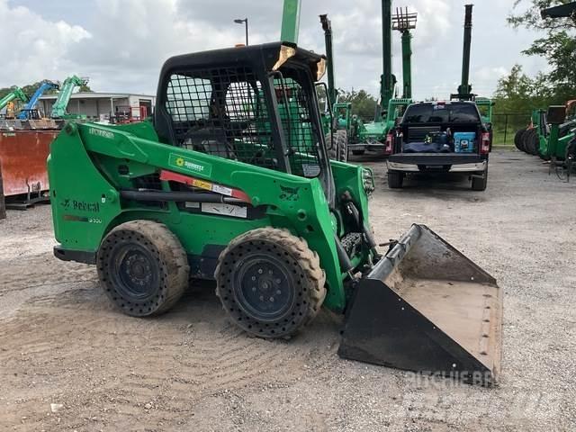 Bobcat S550 Skid steer mini nakladalci