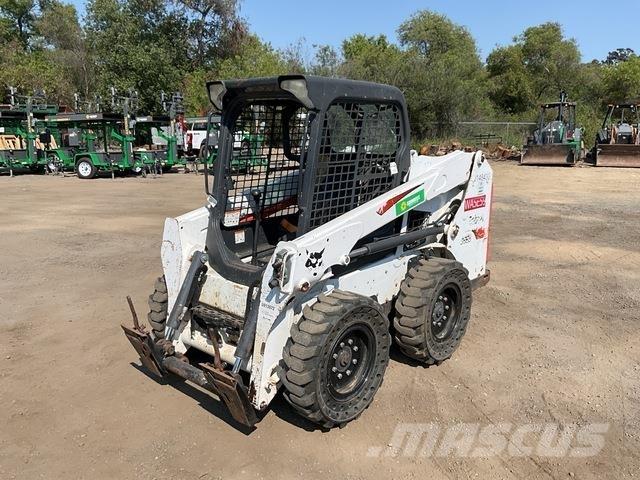 Bobcat S550 Skid steer mini nakladalci