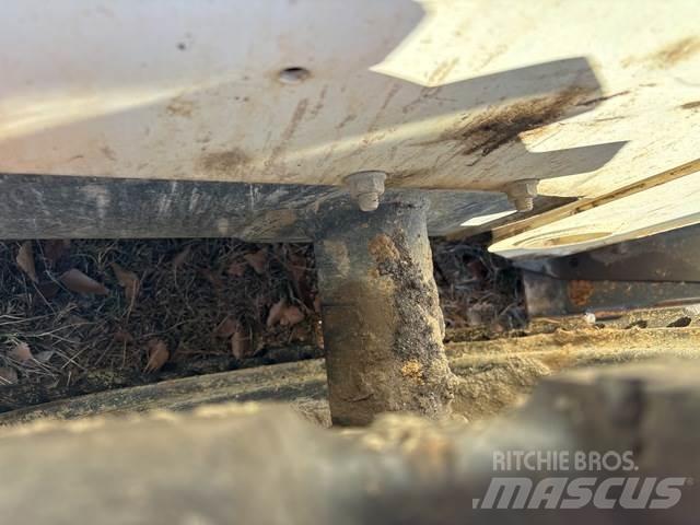 Bobcat S550 Skid steer mini nakladalci