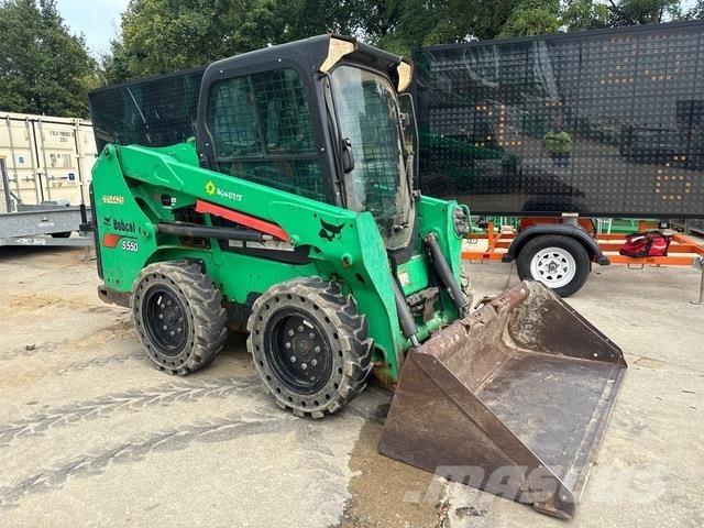 Bobcat S550 Skid steer mini nakladalci