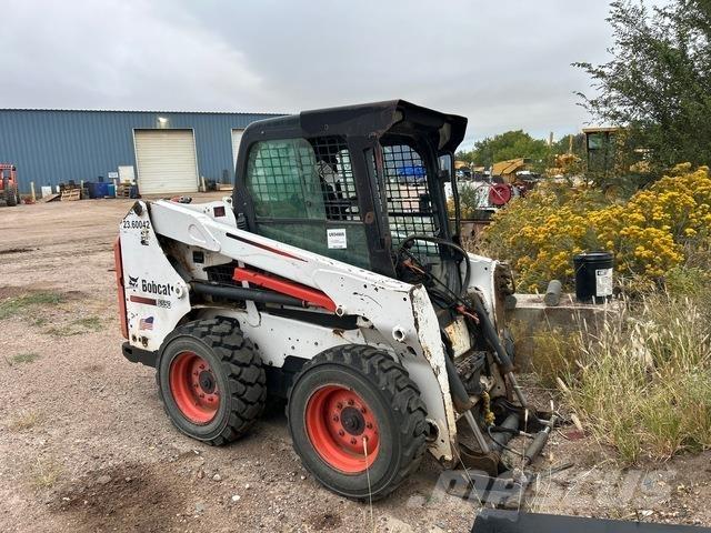 Bobcat S550 Skid steer mini nakladalci