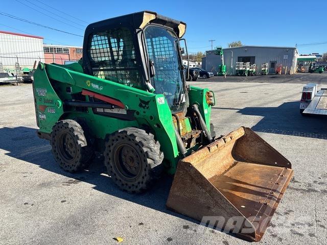 Bobcat S550 Skid steer mini nakladalci