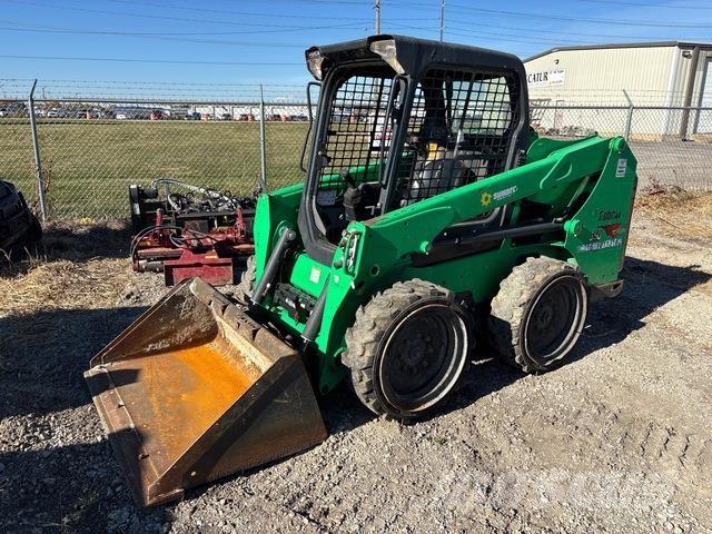Bobcat S550 Skid steer mini nakladalci