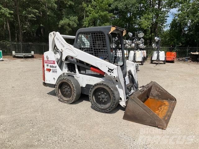 Bobcat S570 Skid steer mini nakladalci