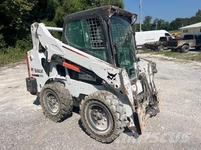 Bobcat S570 Skid steer mini nakladalci