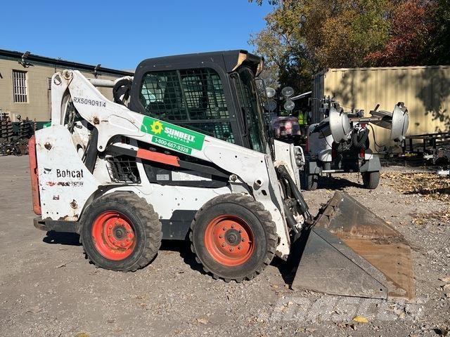 Bobcat S570 Skid steer mini nakladalci