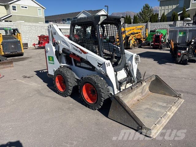 Bobcat S570 Skid steer mini nakladalci