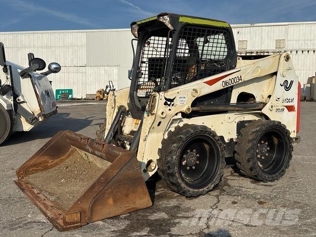 Bobcat S630 Skid steer mini nakladalci