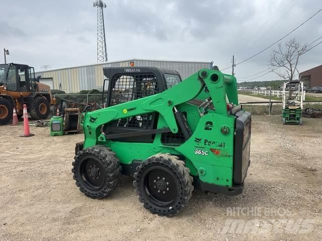 Bobcat S650 Skid steer mini nakladalci