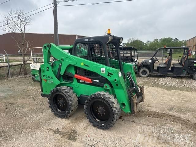 Bobcat S650 Skid steer mini nakladalci