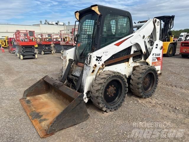 Bobcat S650 Skid steer mini nakladalci