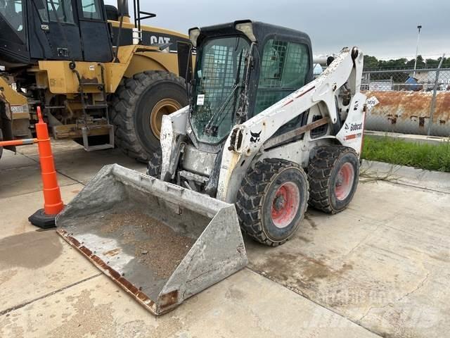 Bobcat S650 Skid steer mini nakladalci
