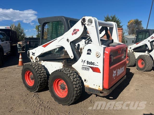 Bobcat S650 Skid steer mini nakladalci
