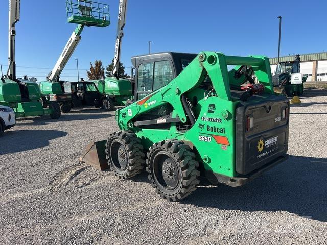 Bobcat S650 Skid steer mini nakladalci