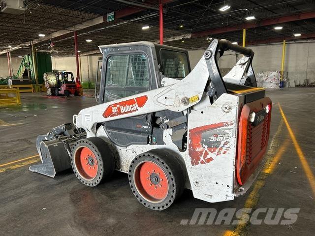 Bobcat S66 Skid steer mini nakladalci
