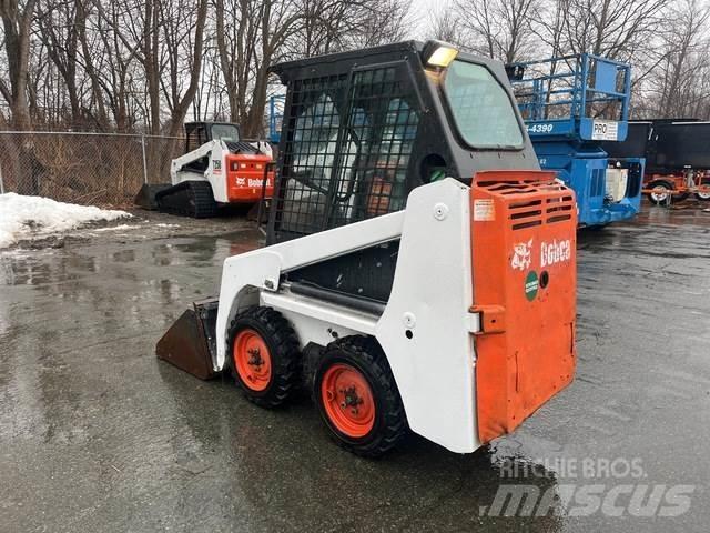 Bobcat S70 Skid steer mini nakladalci