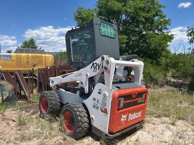 Bobcat S740 Skid steer mini nakladalci