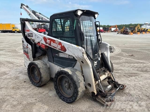 Bobcat S76 Skid steer mini nakladalci