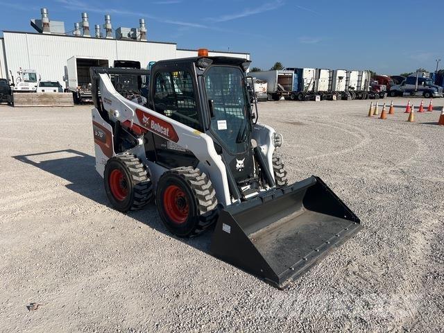 Bobcat S76 Skid steer mini nakladalci