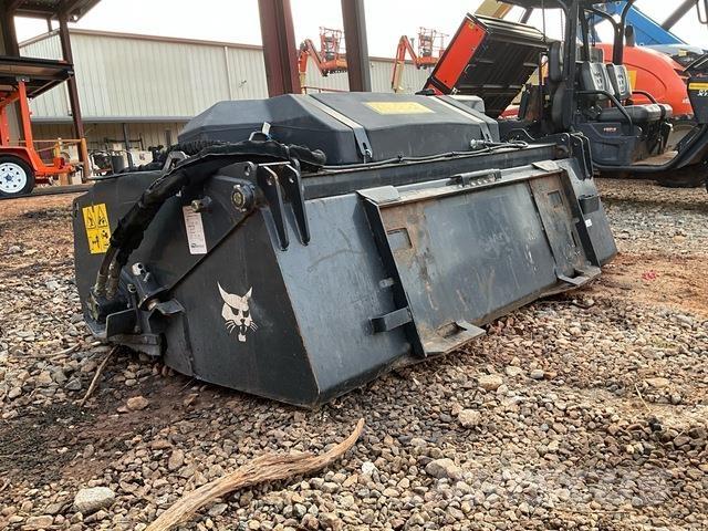 Bobcat SWB72 Metle
