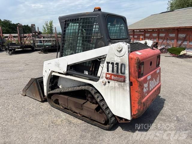 Bobcat T110 Skid steer mini nakladalci