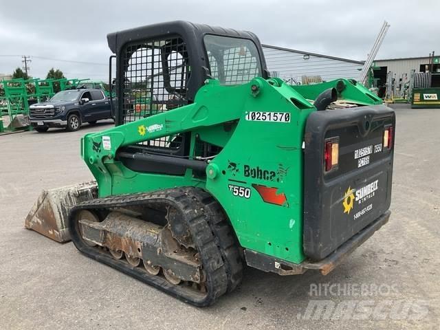 Bobcat T550 Skid steer mini nakladalci
