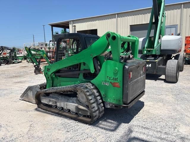 Bobcat T740 Skid steer mini nakladalci