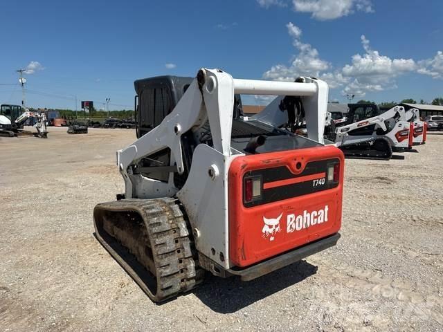 Bobcat T740 Skid steer mini nakladalci
