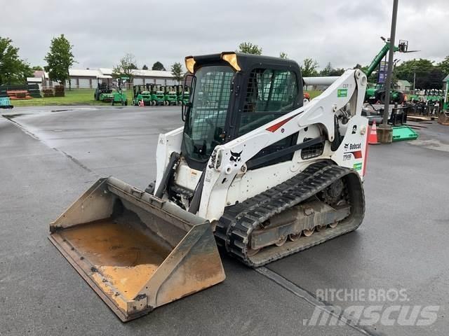 Bobcat T740 Skid steer mini nakladalci