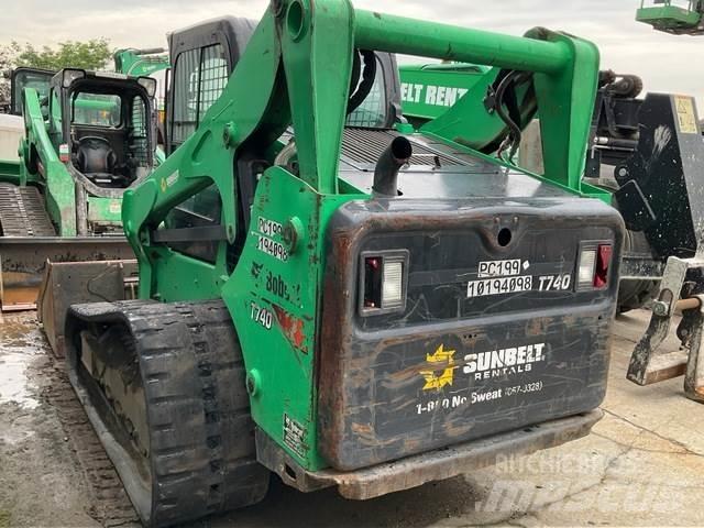 Bobcat T740 Skid steer mini nakladalci