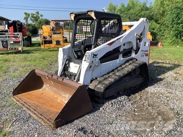 Bobcat T740 Skid steer mini nakladalci