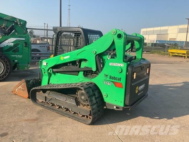 Bobcat T740 Skid steer mini nakladalci