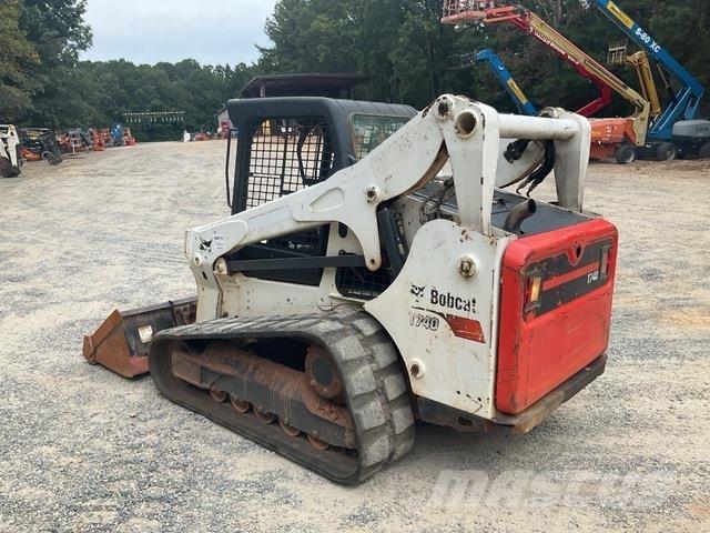 Bobcat T740 Skid steer mini nakladalci