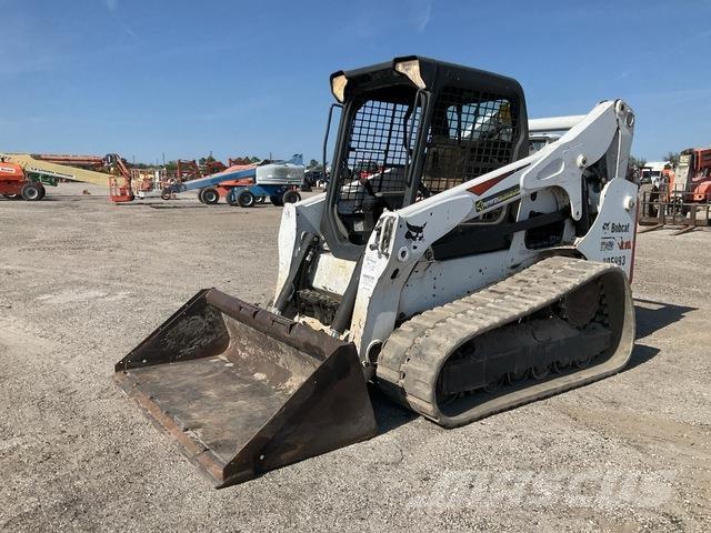 Bobcat T740 Skid steer mini nakladalci